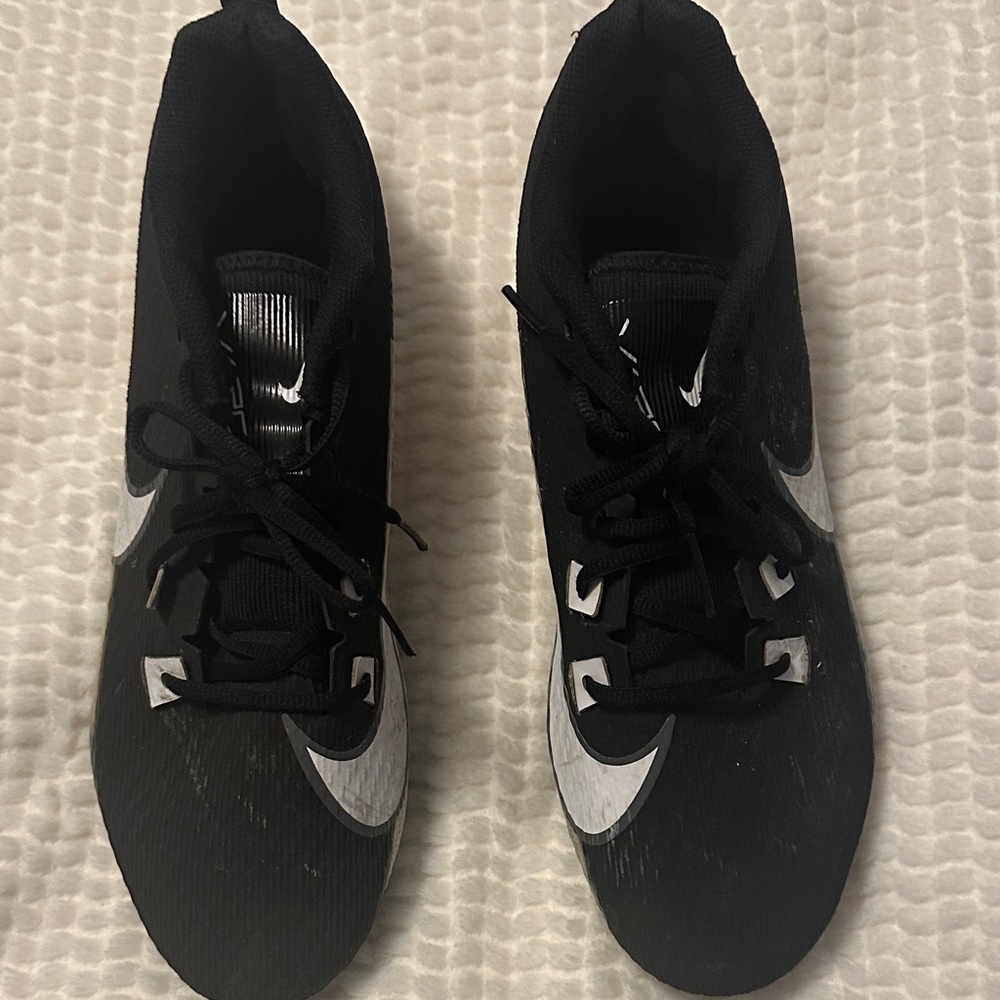 Nike Black and White Vapor Cleats Athletic Shoes